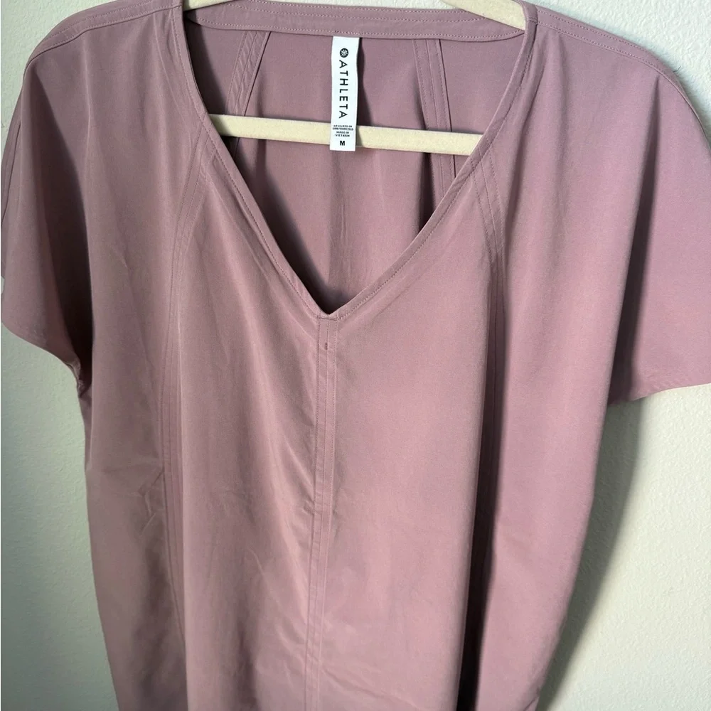 Athleta Boulevard Mauve V-Neck Short Sleeve Tee - Picture 2 of 6